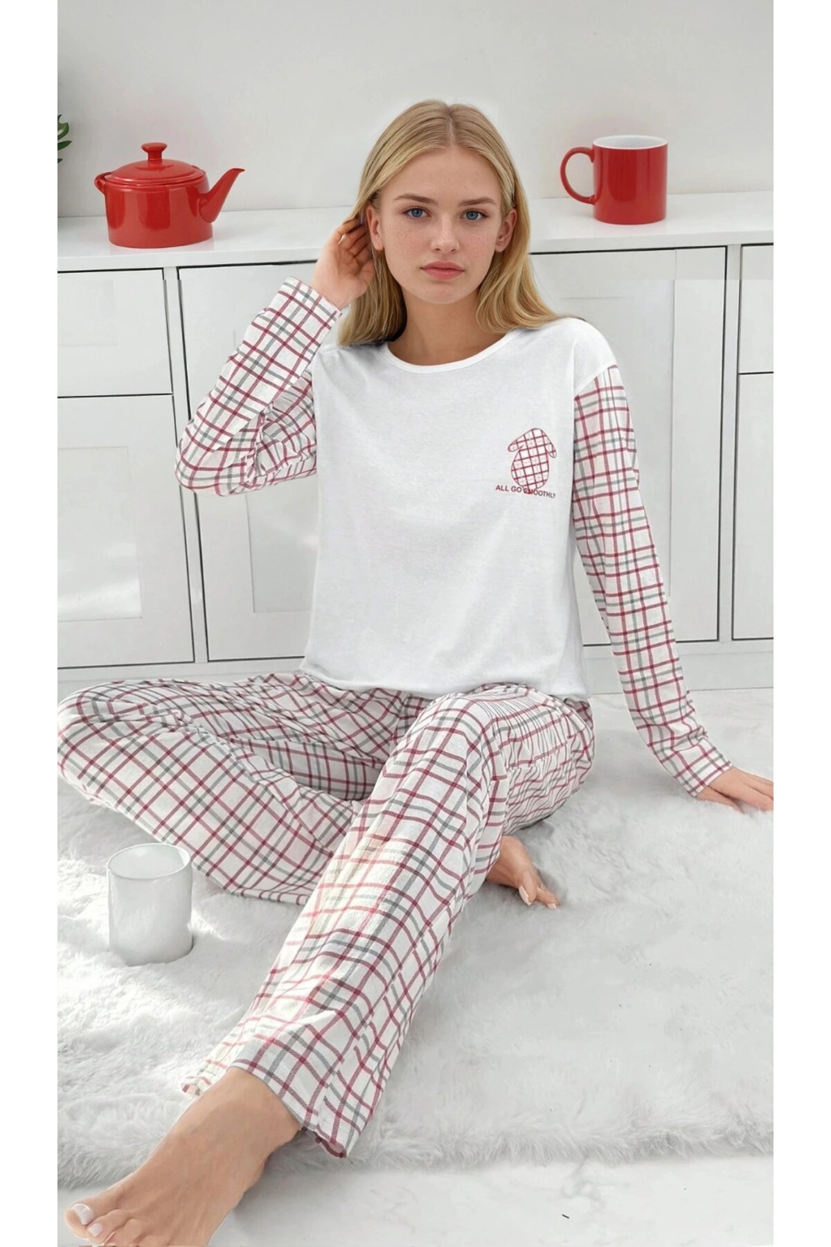 Kadın Kareli Uzun Kollu Süprem Pijama Takımı