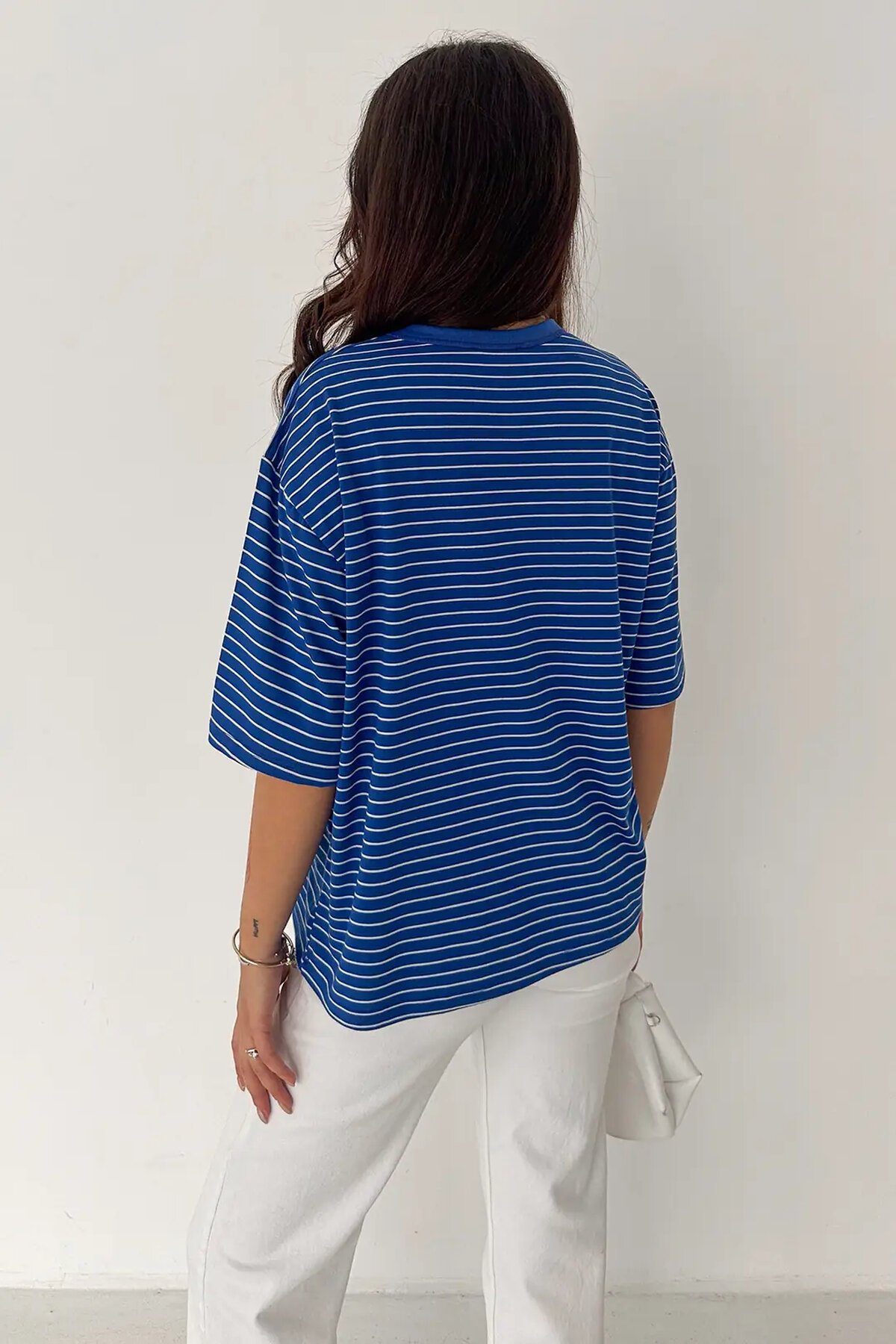 Kadın Oversize Çizgili Tişört Lacivert