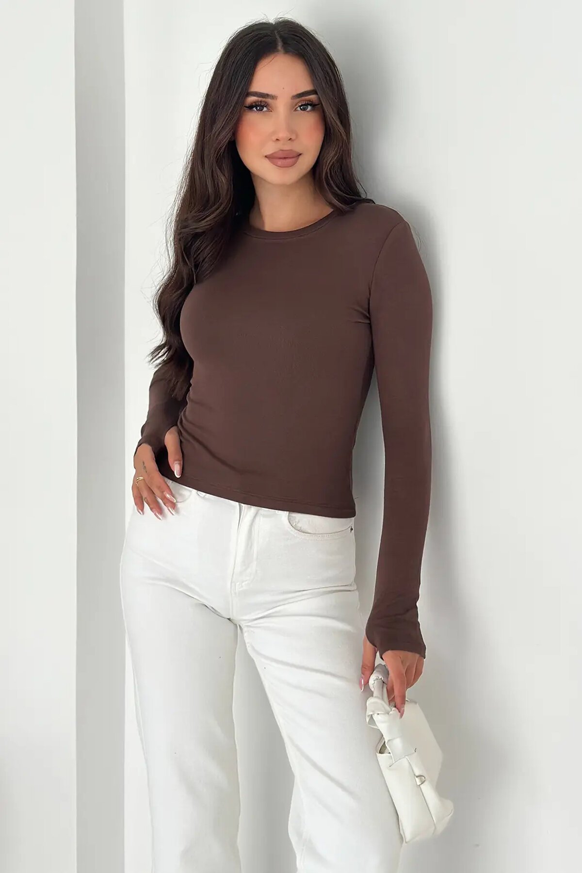 Kadın Parmak Geçmeli Uzun Kollu Bluz – Vücuda Oturan & Astarsız