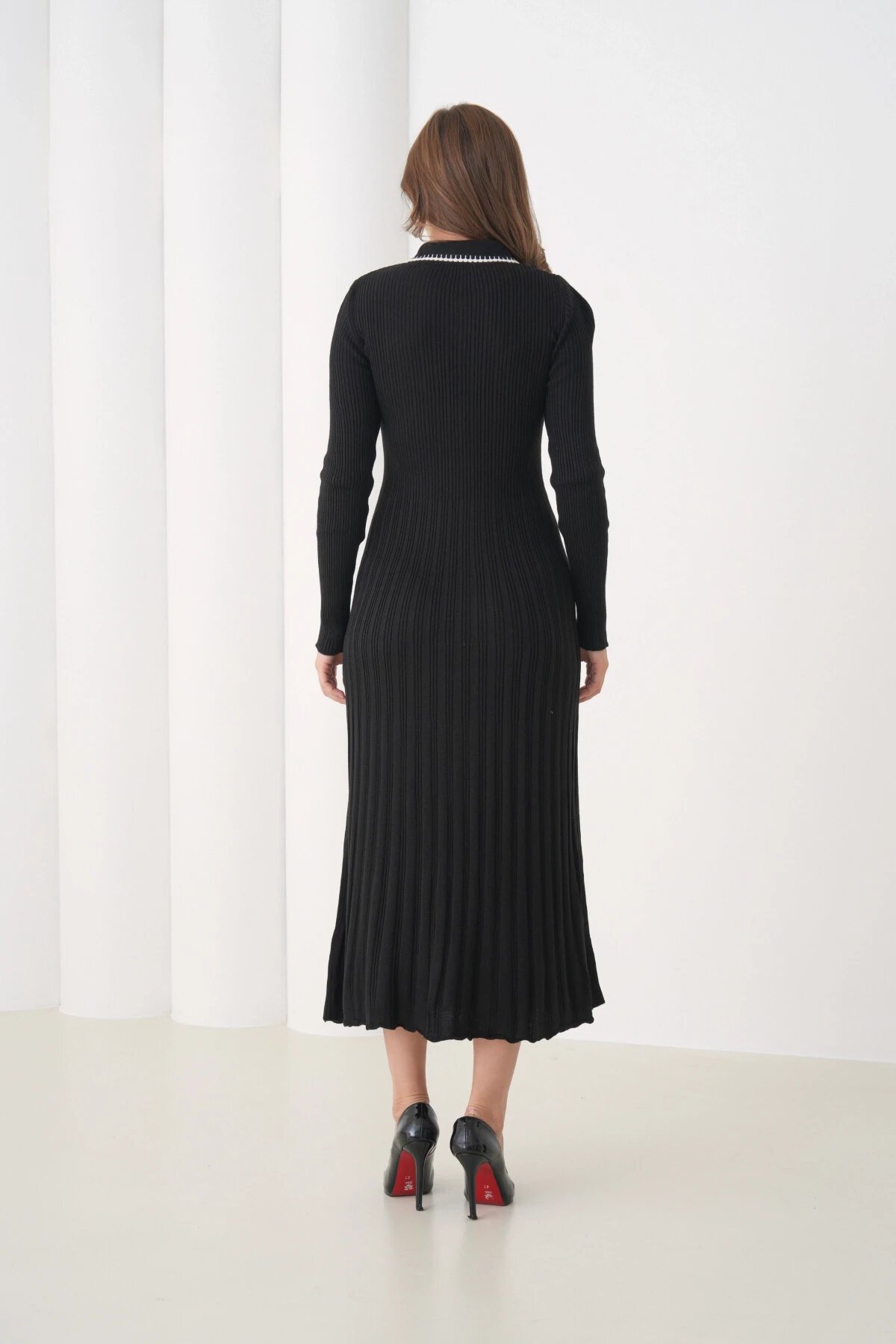 Kadın Polo Yaka Düğme Detay Kaşkorse Uzun Triko Elbise