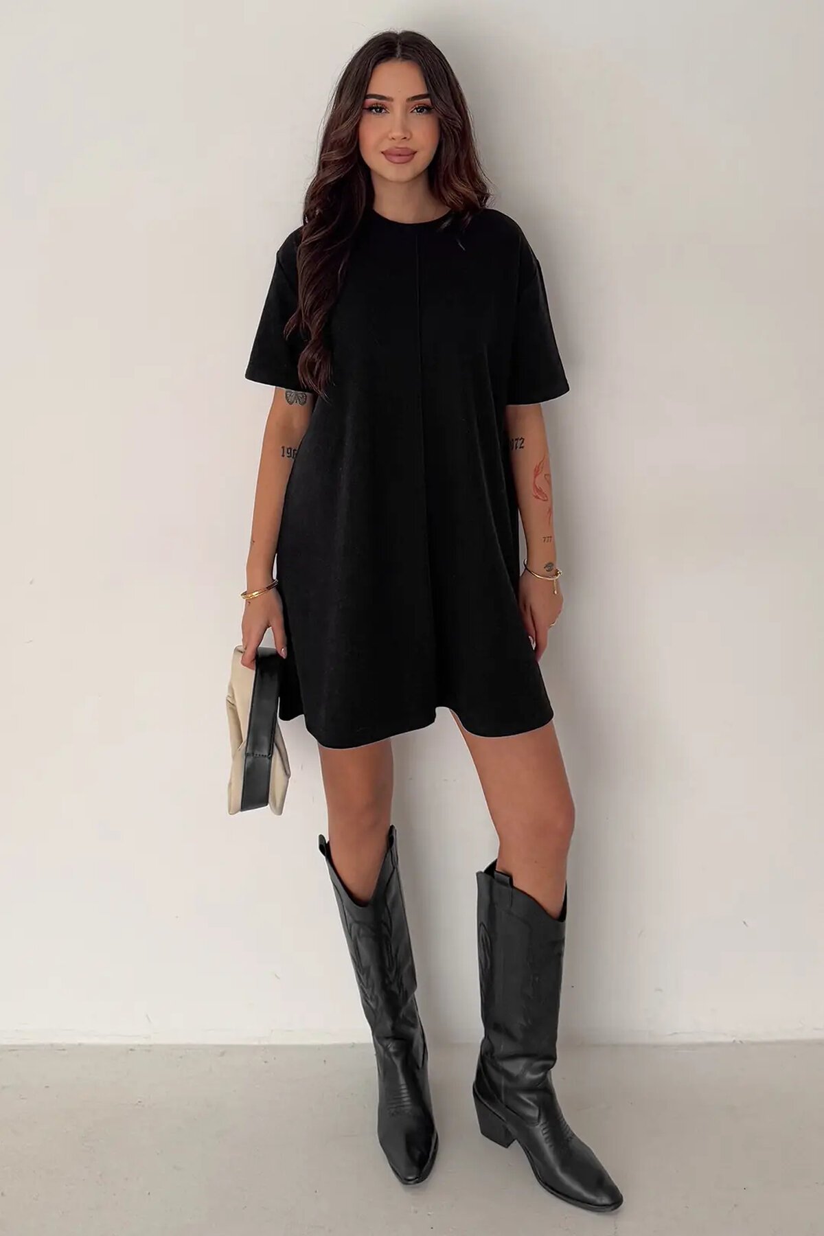 Kadın Rahat Kesim Soft Kısa Elbise Siyah