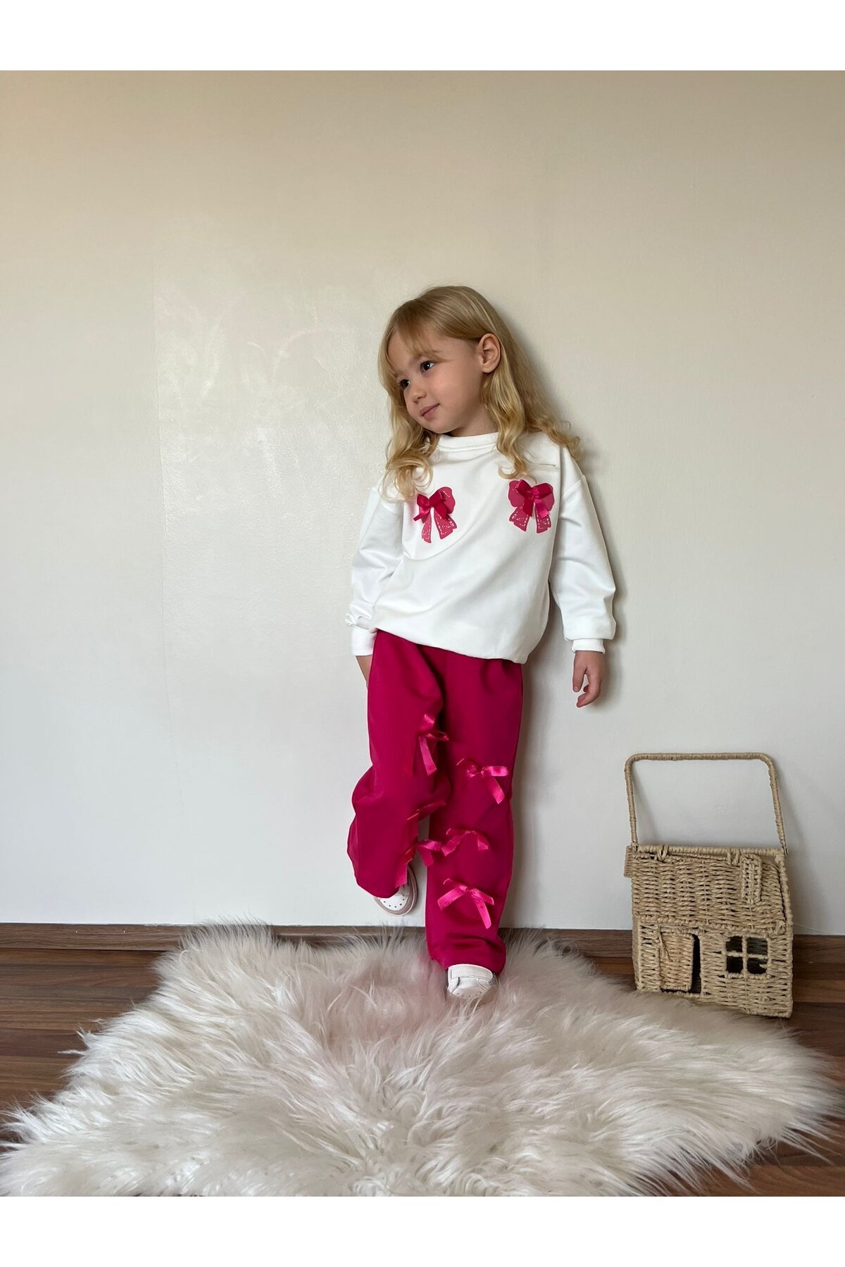 Kız Çocuk Kurdela Detay Eşofman Alt Üst Takım