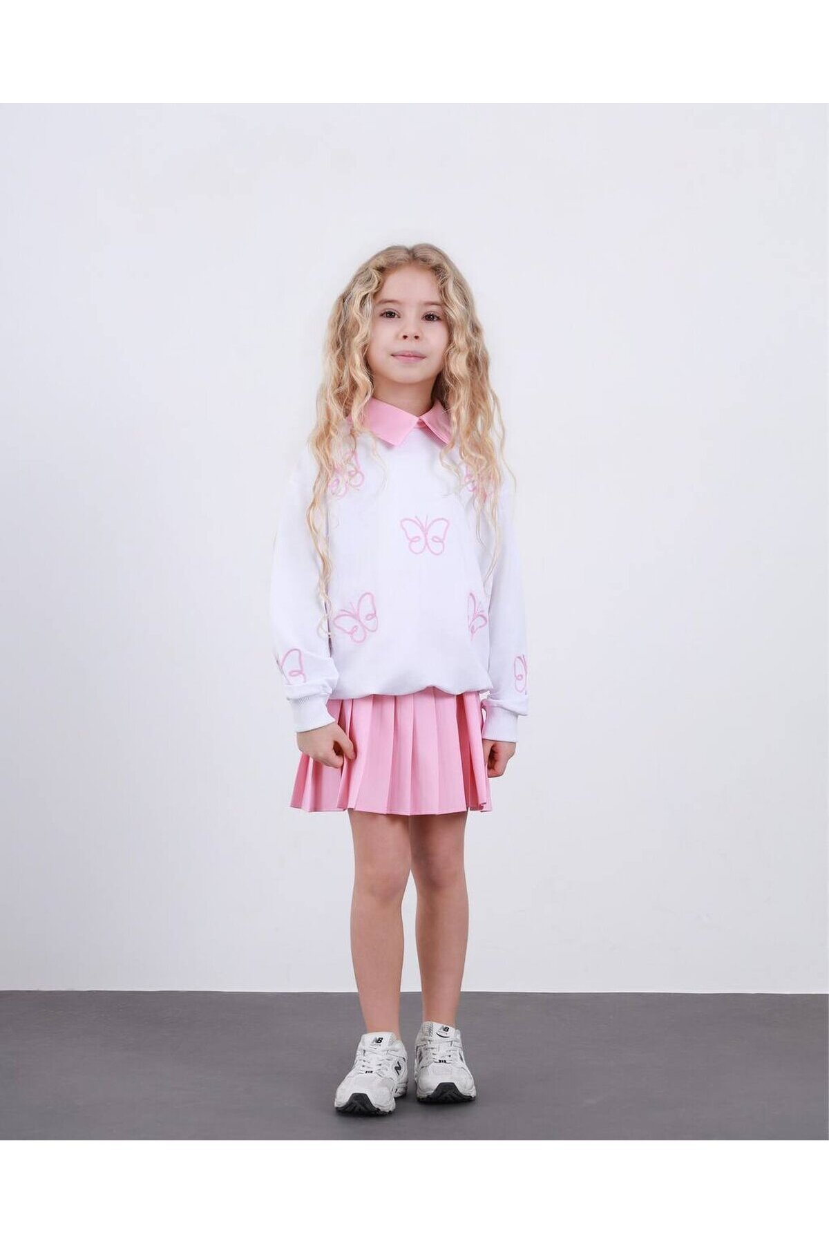 Kız Çocuk Pileli Etek ve Alt Üst Takım Beyaz