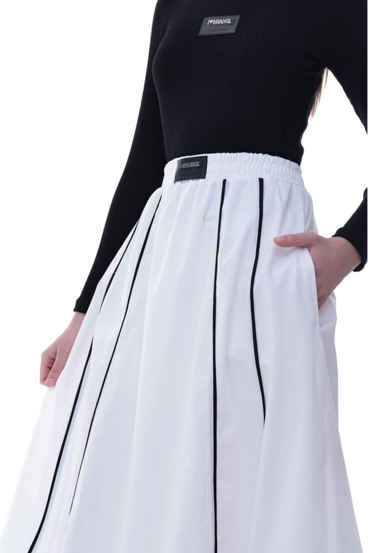 Kız Çocuk Şeritli Balon Etek Beyaz