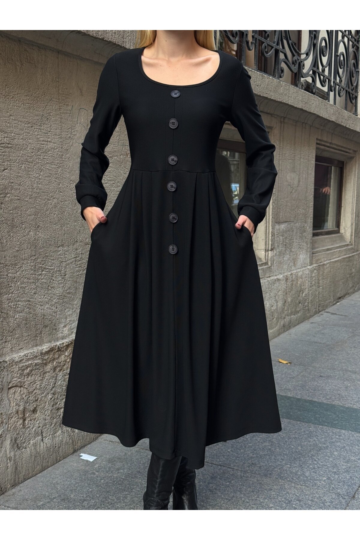 Ottoman Kumaş Düğme Detay Elbise Siyah