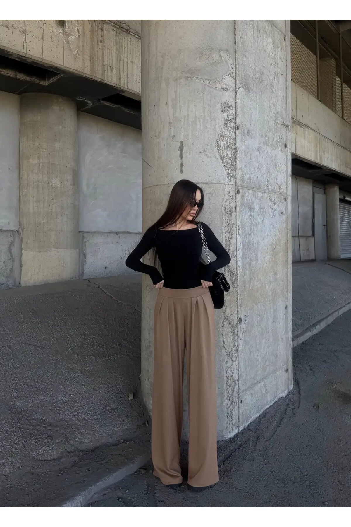 Pile Detaylı İspanyol Paça Oysho Kumaş Pantolon