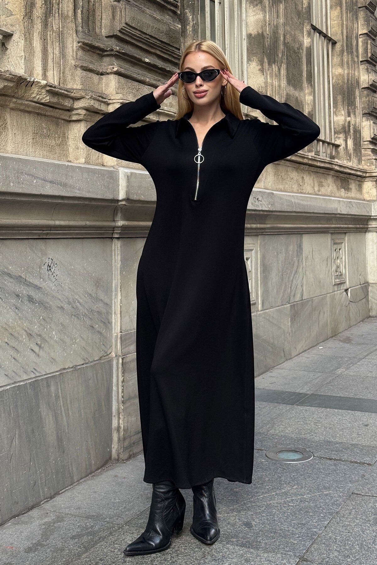 Polo Yaka Fermuarlı Çift Cep Rahat Kesim Elbise