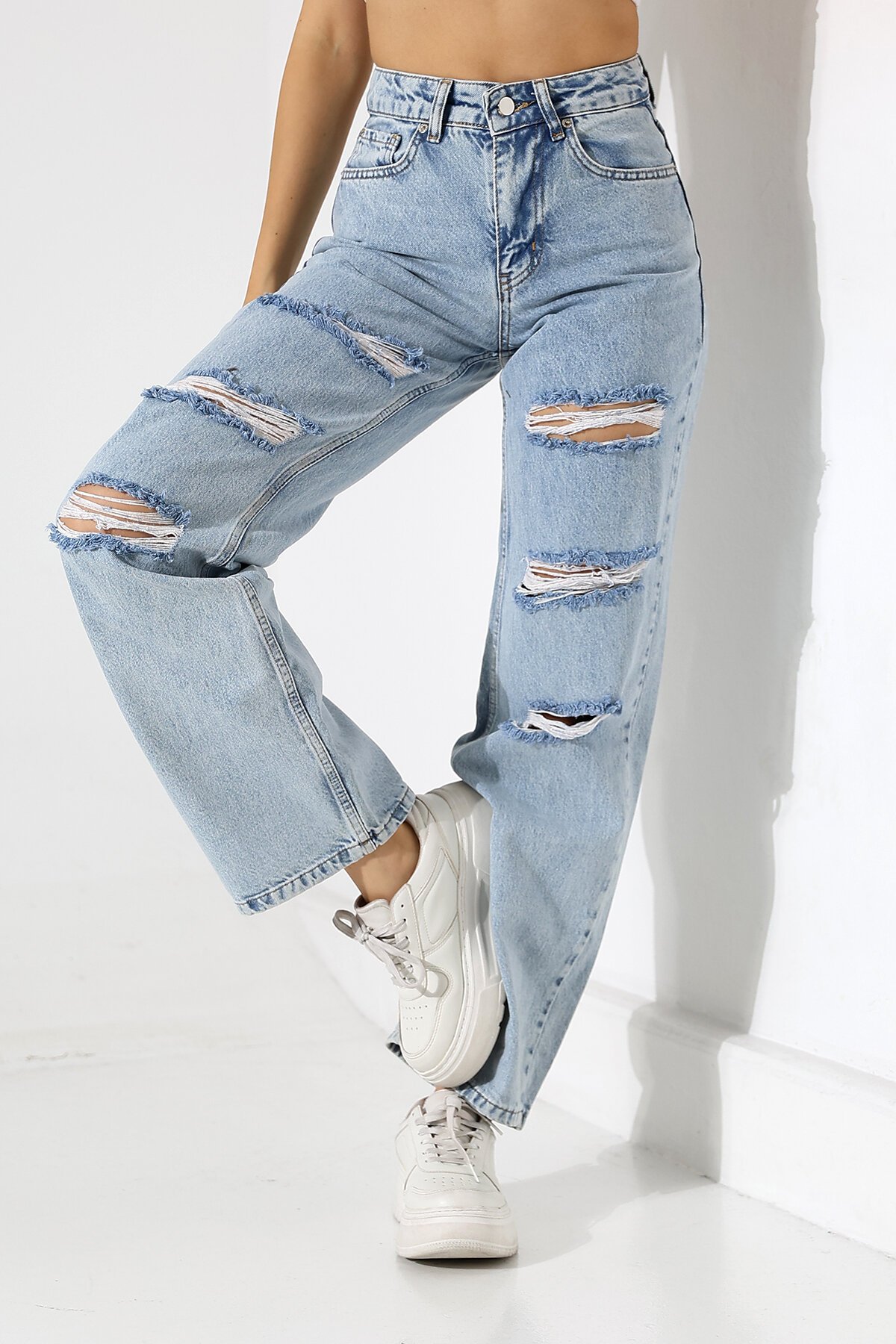 Yüksek Bel Yırtık Detaylı Mom Jean