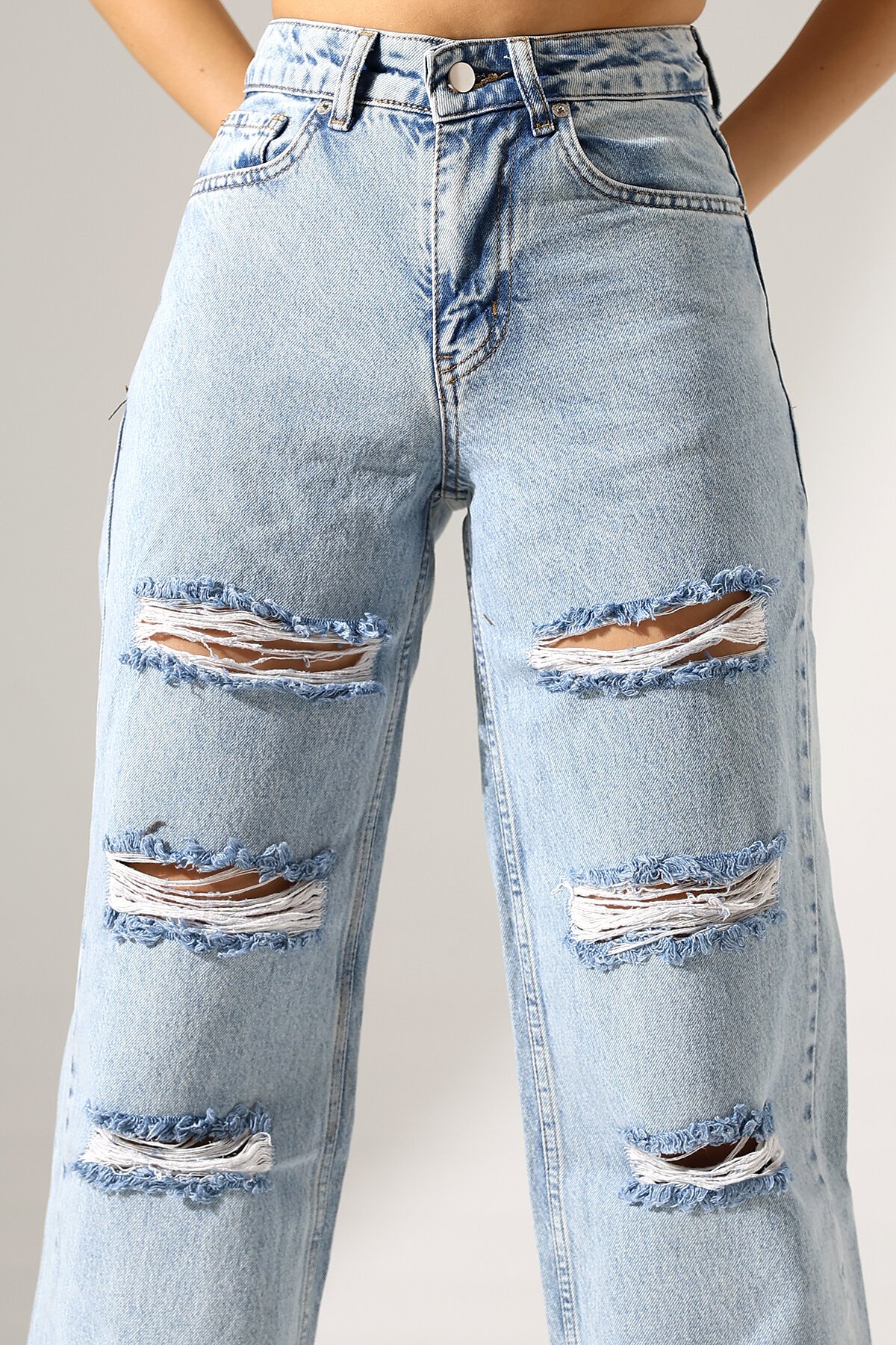 Yüksek Bel Yırtık Detaylı Mom Jean