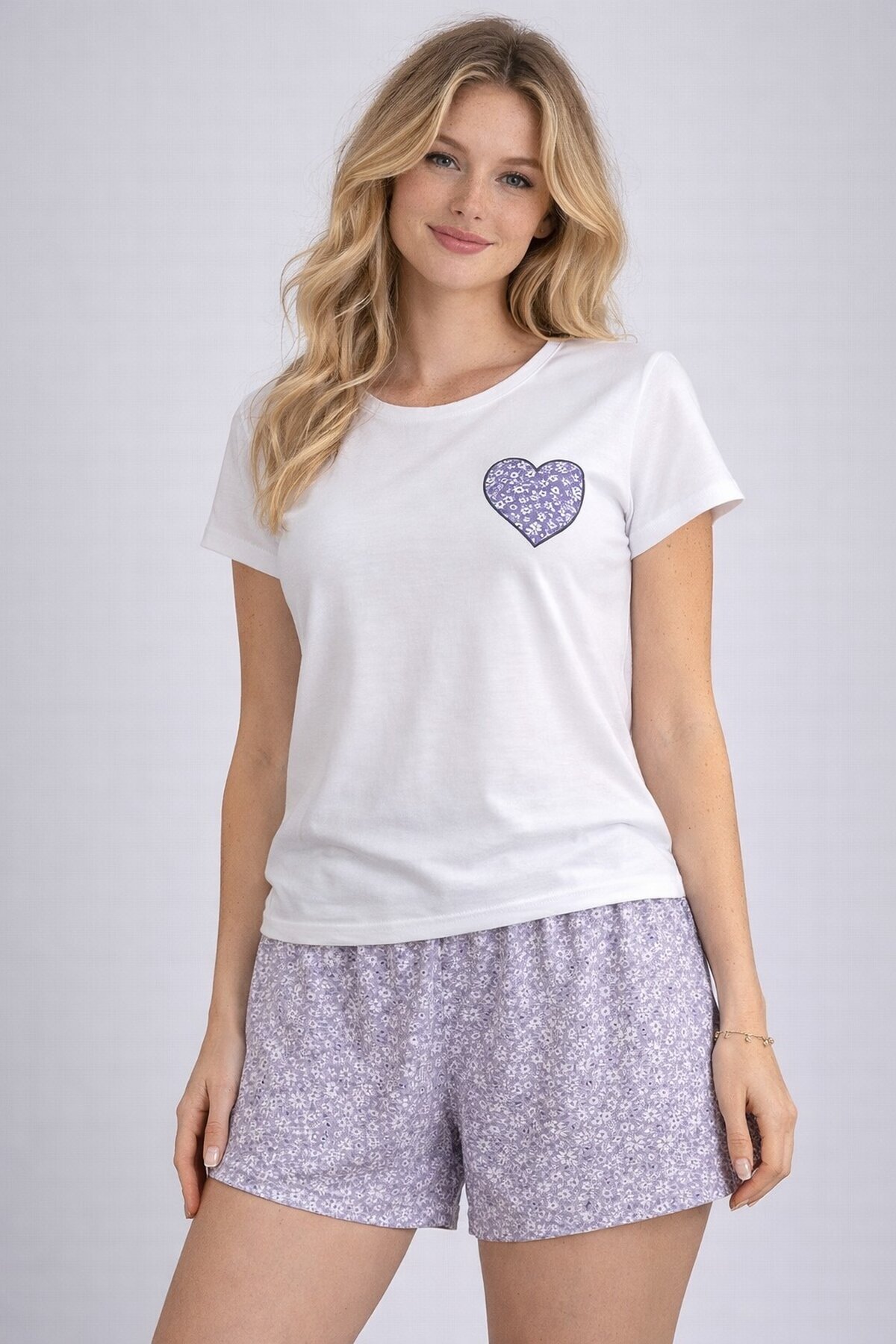 Kalp Desenli Lila Şortlu Kadın Pijama Takımı