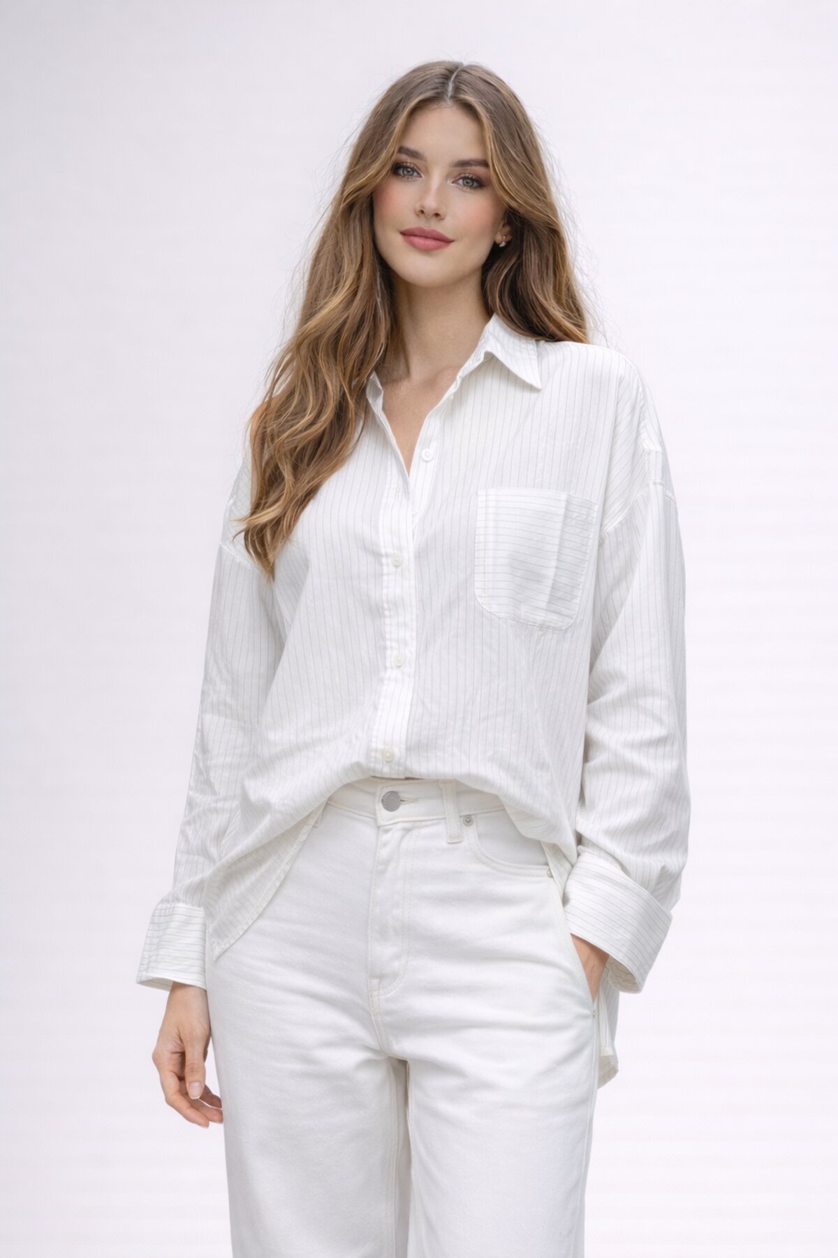 Beyaz Çizgili Jakar Kumaş Oversize Gömlek