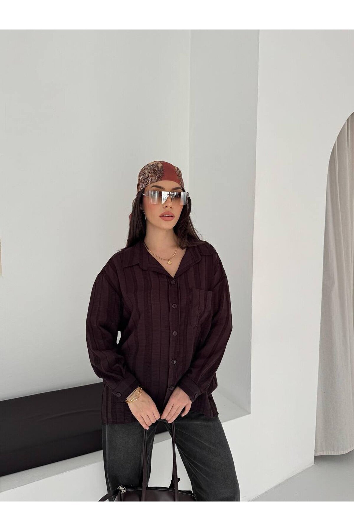 Kahverengi Çizgili Transparan Dokulu Oversize Kadın Gömlek