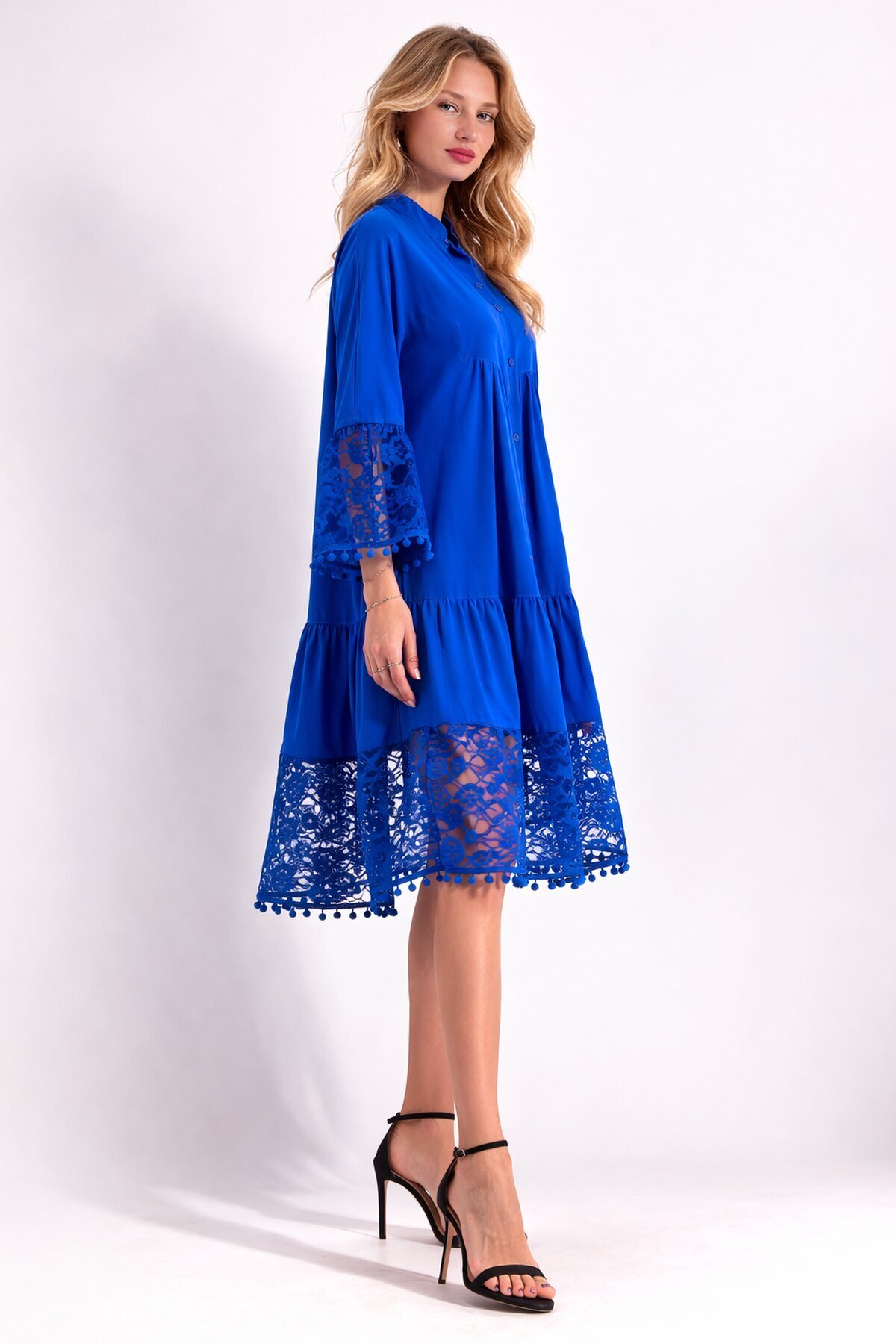 Saks Hakim Yaka Düğmeli Tül Detaylı Viskon Elbise