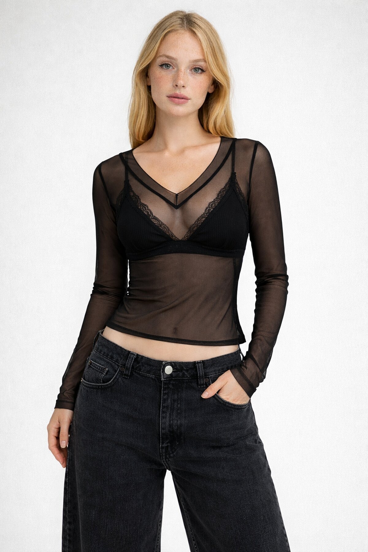 Transparan Uzun Kollu Tül Bluz