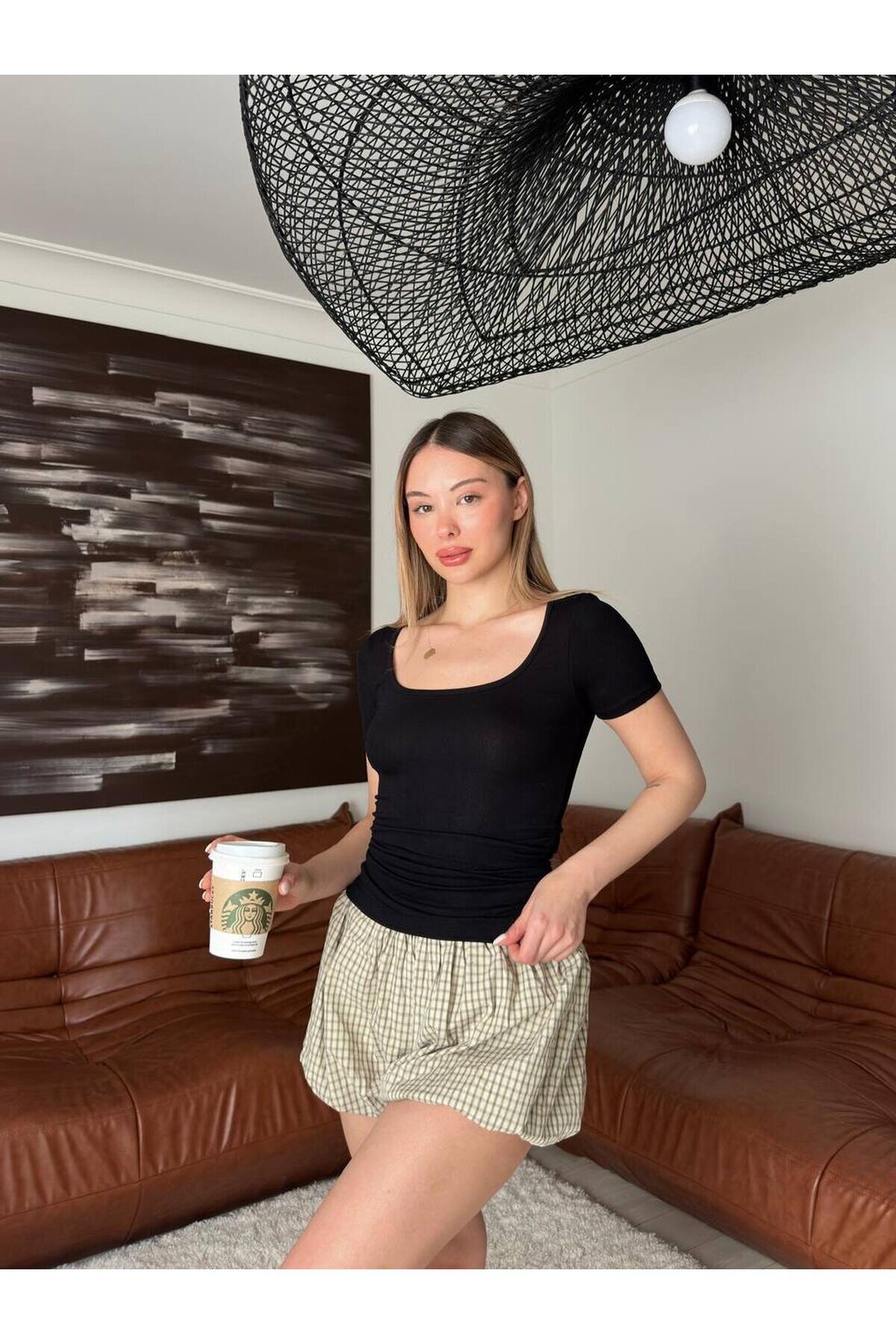 U yaka Yanı Lastikli Bluz