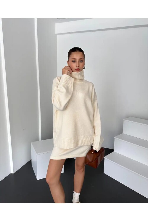 Boğazlı Kazak ve Etek İkili Takım