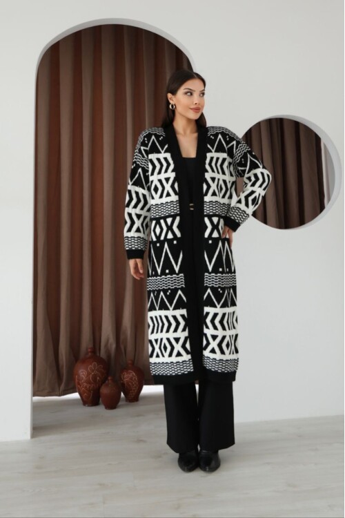 Desenli Saçaklı Uzun Boy Triko Hırka Siyah