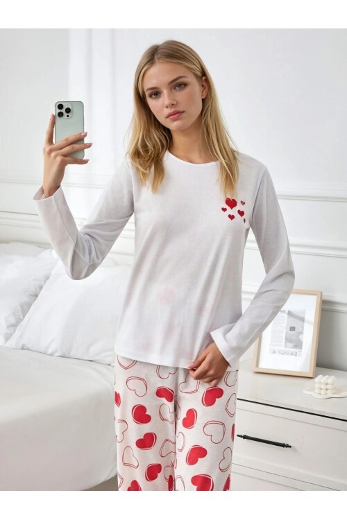 Kalp Baskılı Uzun Kollu Beyaz Pijama Takımı