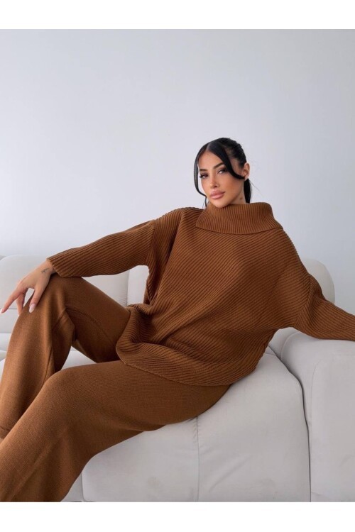 Şal Yaka Triko Takım Kahve