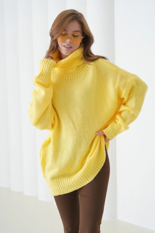 Kadın Balıkçı Yaka Kaşkorse Oversize Triko Tunik