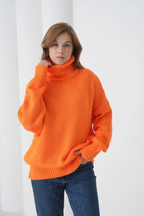 Kadın Balıkçı Yaka Kaşkorse Oversize Triko Tunik