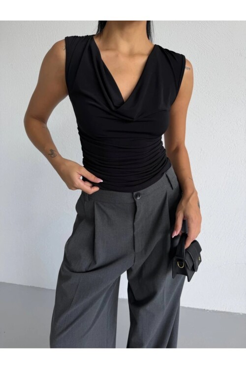 Kadın Degaje Yaka Kolsuz Bluz Siyah