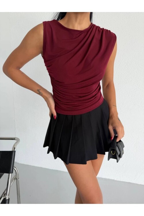 Kadın Kolsuz Dökümlü Sandy Kumaş Bluz Bordo