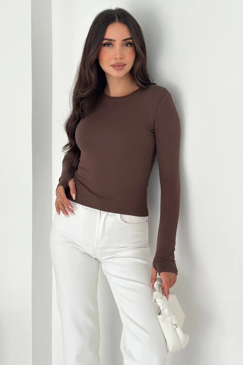 Kadın Parmak Geçmeli Uzun Kollu Bluz – Vücuda Oturan & Astarsız