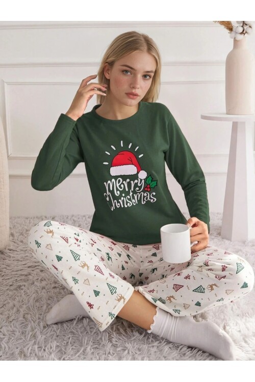 Yılbaşı Temalı Şardonlu Pijama Takımı