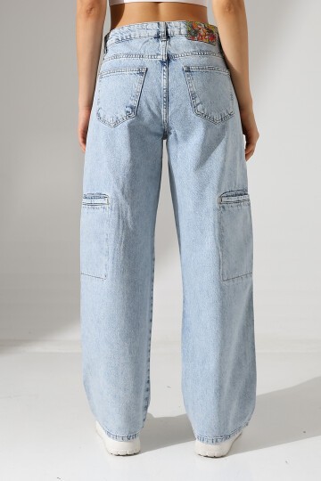 Açık Mavi Geniş Paça Jean Pantolon