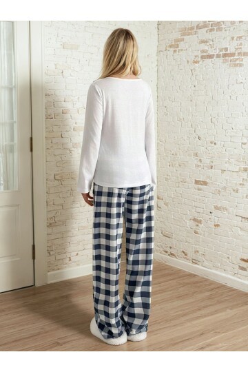 Baskılı Üst Kareli Alt Uzun Kol Pijama Takımı