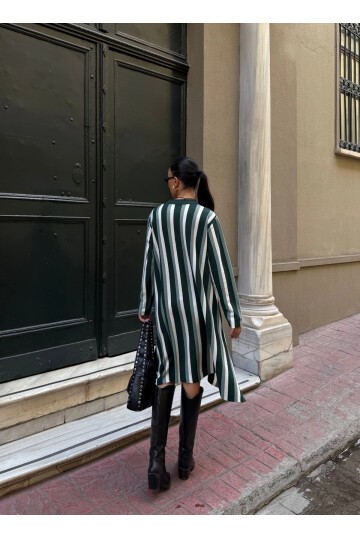 Bisiklet Yaka Çizgi Desenli Triko Elbise