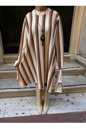 Bisiklet Yaka Çizgi Desenli Triko Elbise