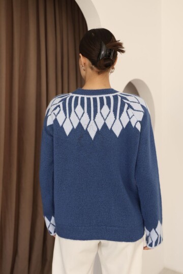 Bisiklet Yaka Desenli Triko Kazak Mavi