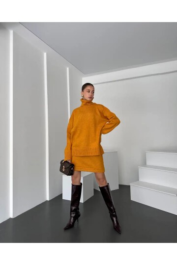 Boğazlı Kazak ve Etek İkili Takım