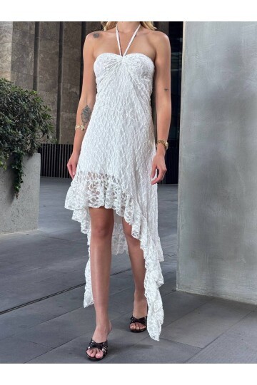 Boyundan Bağlamalı Straplez Asimetrik Astarlı Dantel Elbise Beyaz