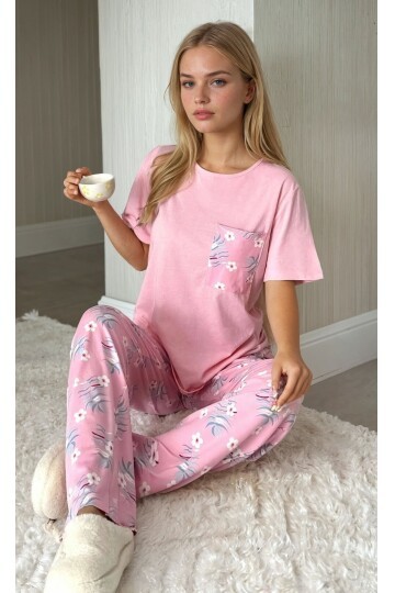 Çiçek Desenli Kısa Kol Pembe Pijama Takımı