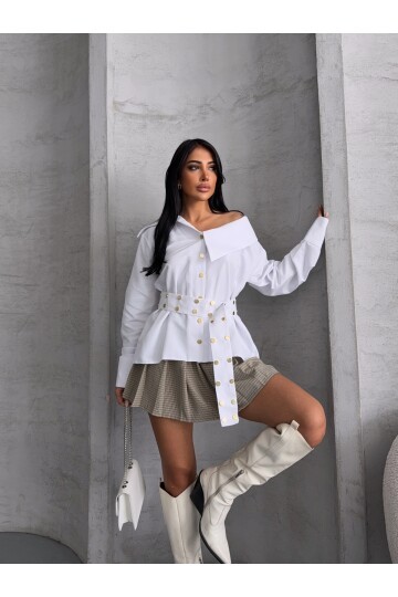 Çıtçıtlı Kemerli Beyaz Gömlek