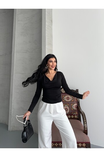Degaje Yaka Bluz Siyah
