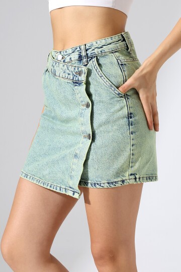 Düğme Detaylı Jean Mini Etek – Açık Mavi
