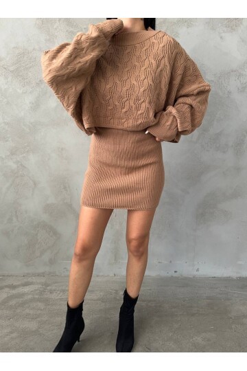 Elbise ve Kazak Triko Takım