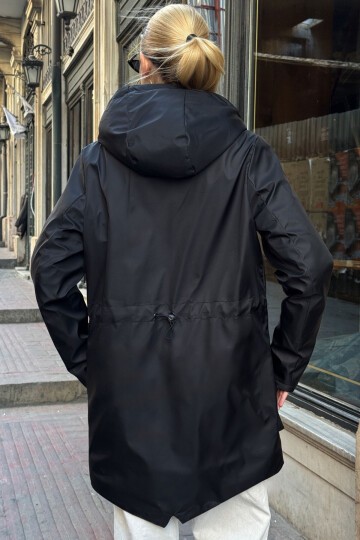 Geniş Cepli Kapüşonlu Uzun Mont Siyah