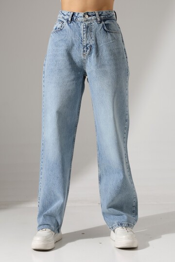 Kadın Açık Mavi Relaxed Fit Jean