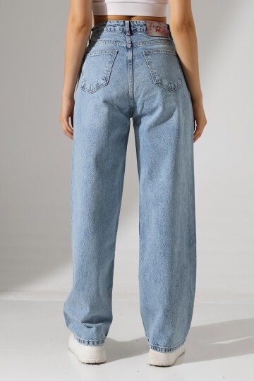 Kadın Açık Mavi Relaxed Fit Jean
