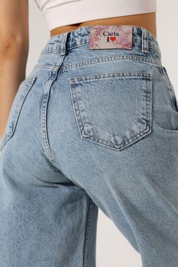 Kadın Açık Mavi Relaxed Fit Jean