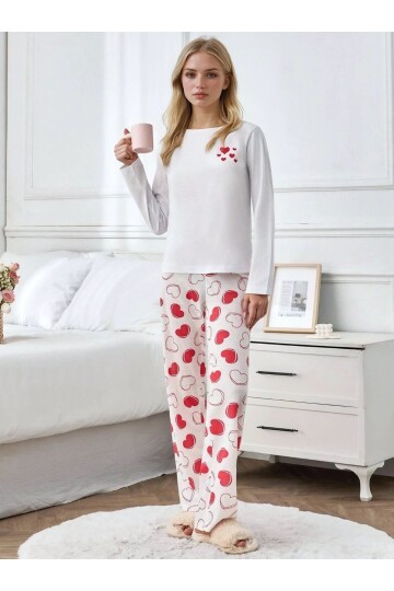 Kalp Baskılı Uzun Kollu Beyaz Pijama Takımı