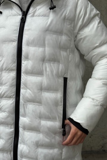 Kapitoneli Fermuarlı Kapüşonlu Uzun Şişme Mont