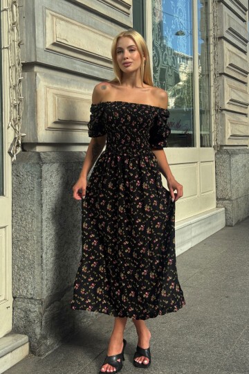 Kare Yaka Beli Gipeli Çiçek Desenli Elbise