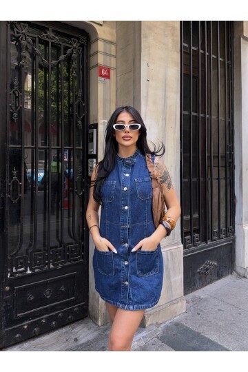 Kolsuz Önü Düğmeli Jean Elbise