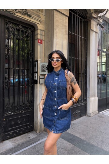 Kolsuz Önü Düğmeli Jean Elbise